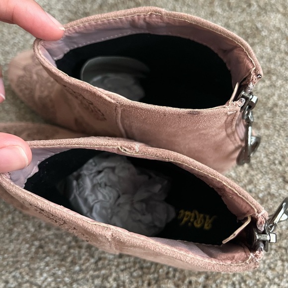 ARider Girl Boots NWT - Picture 7 of 7